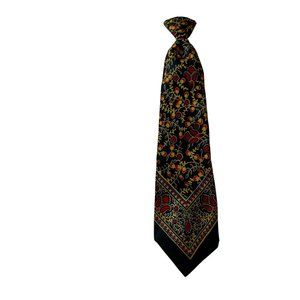 The Put On Shop Mens tie, Black and Gold